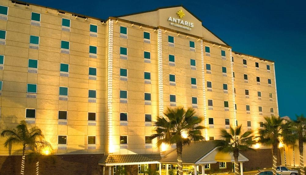 Hotel Antaris Galerias 4*